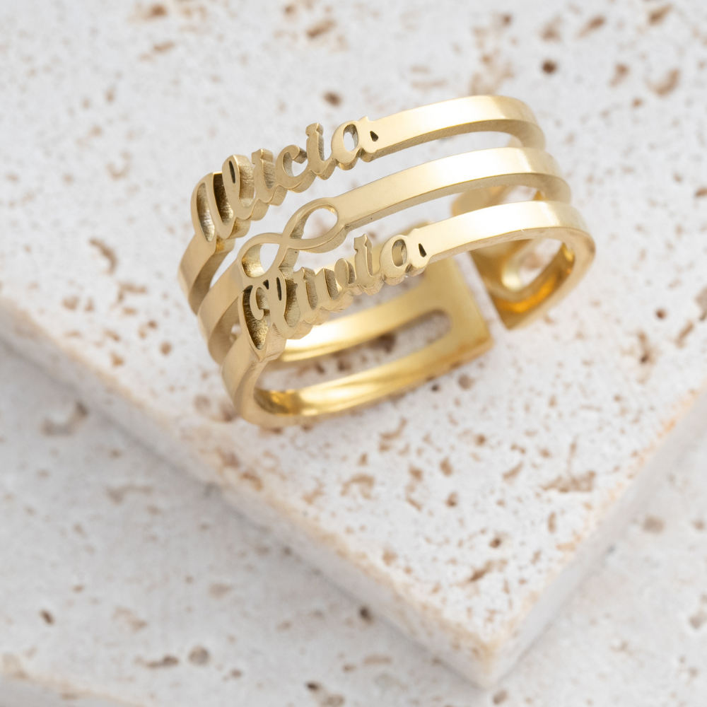 Anillo Infinito con Dos Nombres