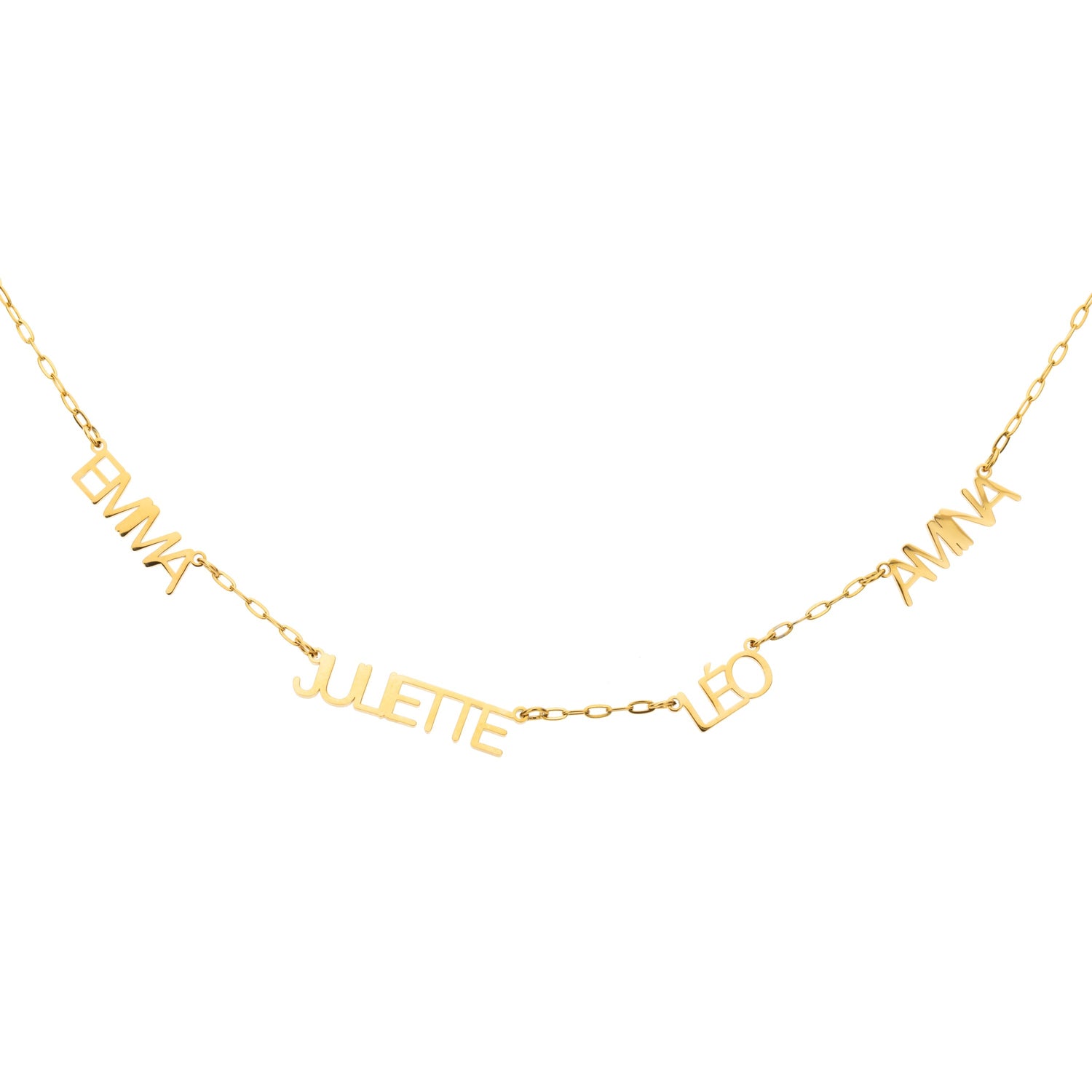 Collar Múltiples Nombres Letras Mayúsculas