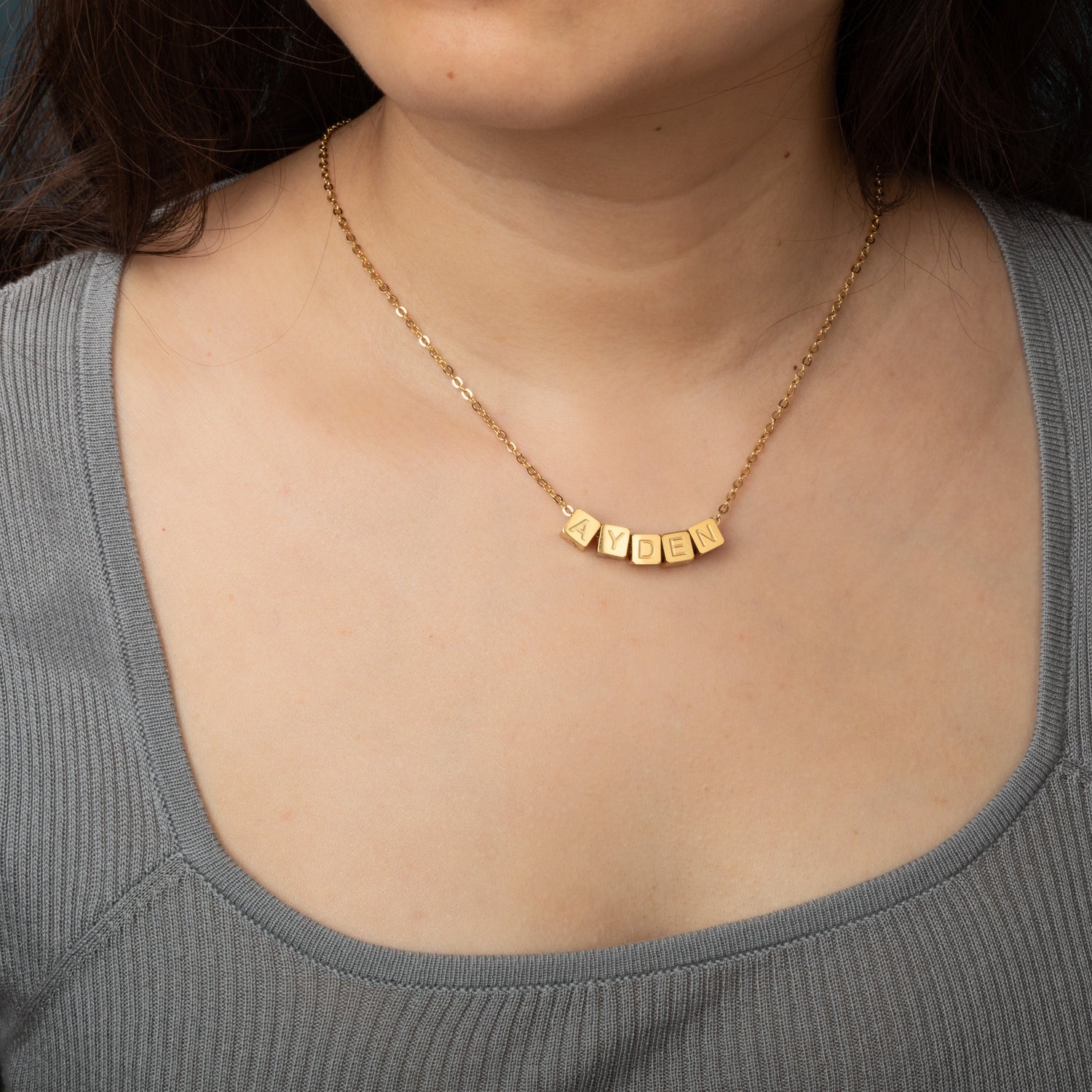 Collar Nombre Dados