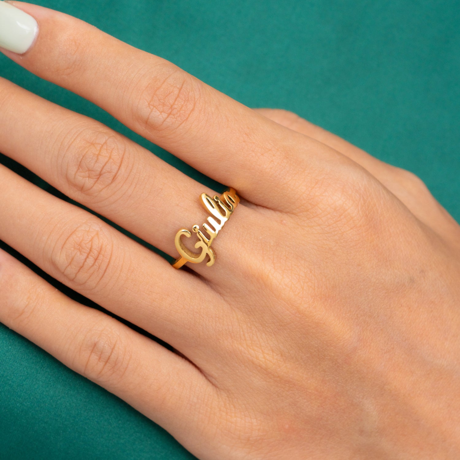 Anillo con Nombre en Caligrafía Personalizado