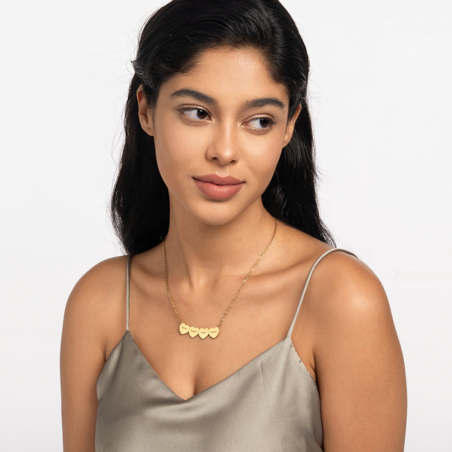 Collar Múltiples Corazones