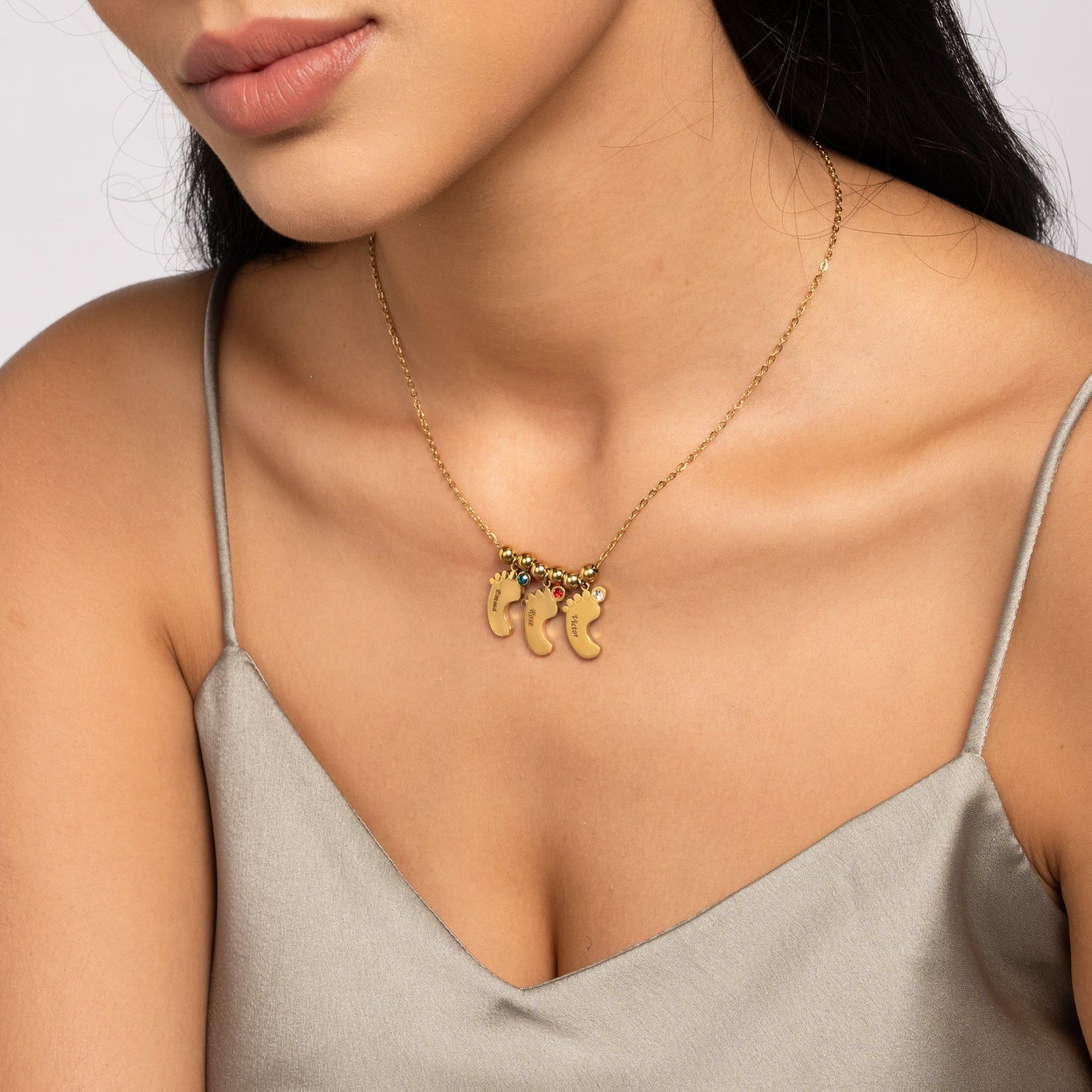 Collar Nombre Pies de Bebé con Piedra de Nacimiento