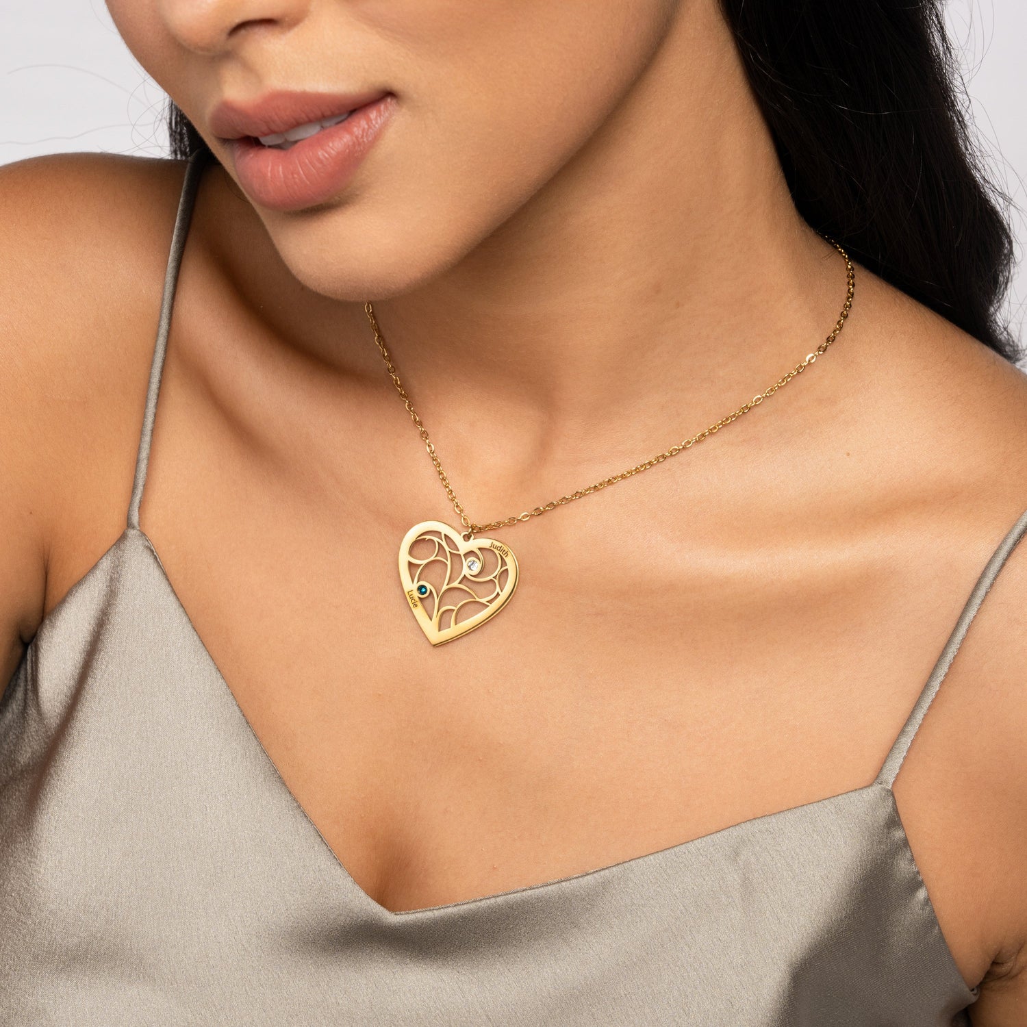 Collar Colgante Corazón Familiar con Piedras de Nacimiento