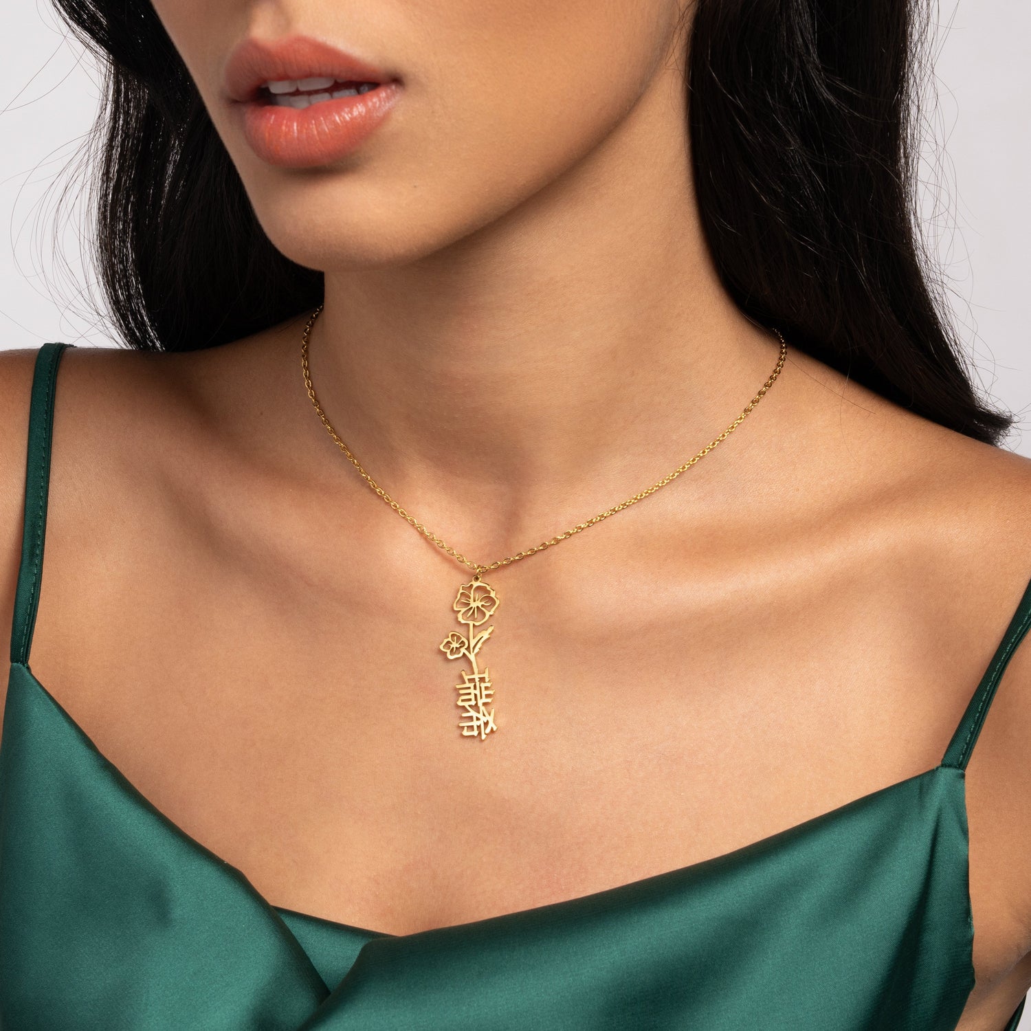 Collar Japonés Nombre con Flor