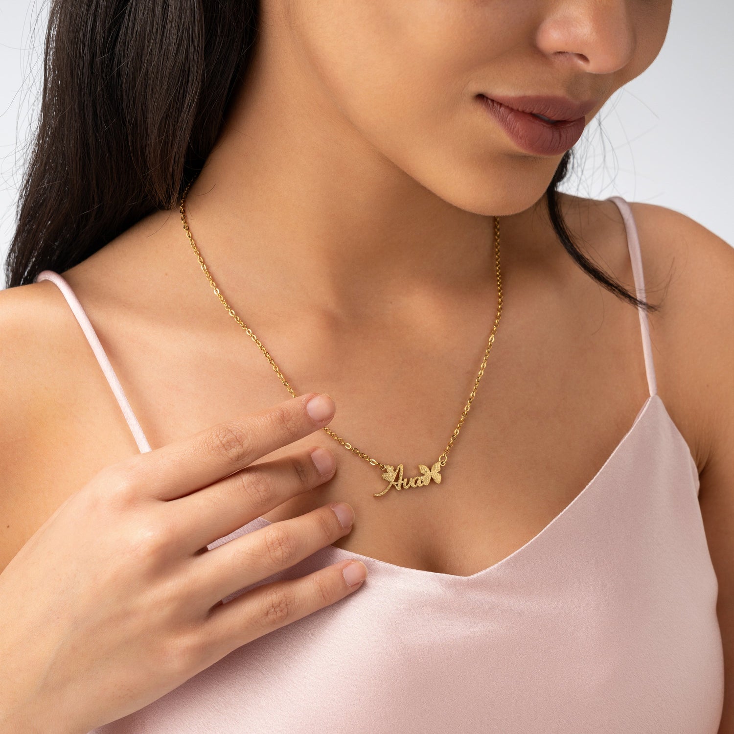 Collar con Nombre Personalizado Fuente Mariposa con Brillo