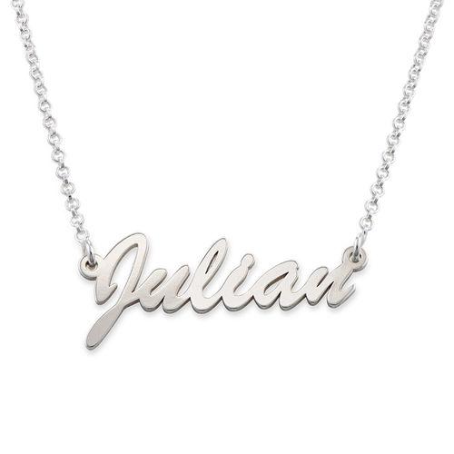 Nuevo collar con Nombre clásico personalizado