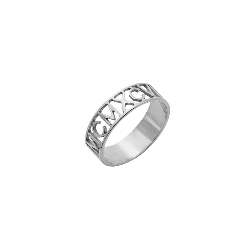 Anillo con Números Romanos